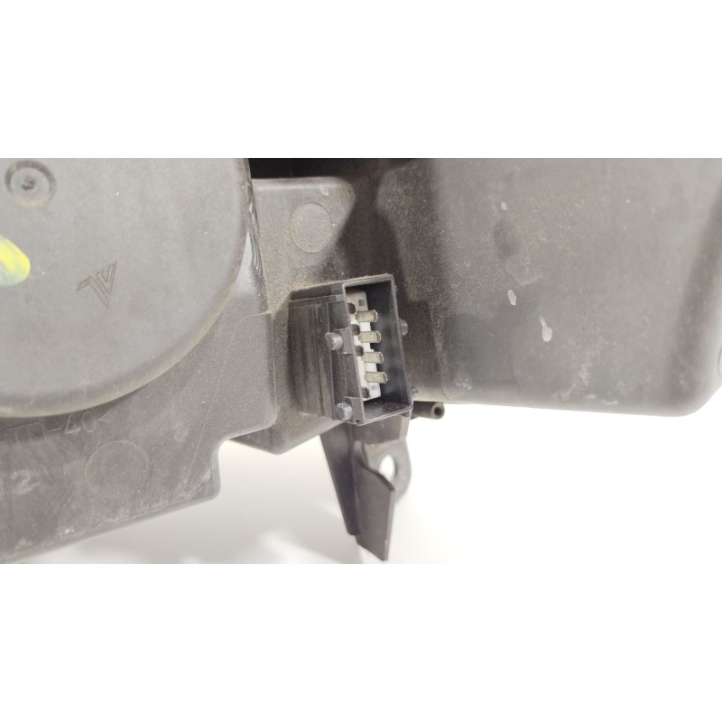 Recambio de faro derecho para peugeot 407 (6d_) 1.6 hdi 110 (6d9hzc, 6d9hyc) referencia OEM IAM 9660235980  0301213202