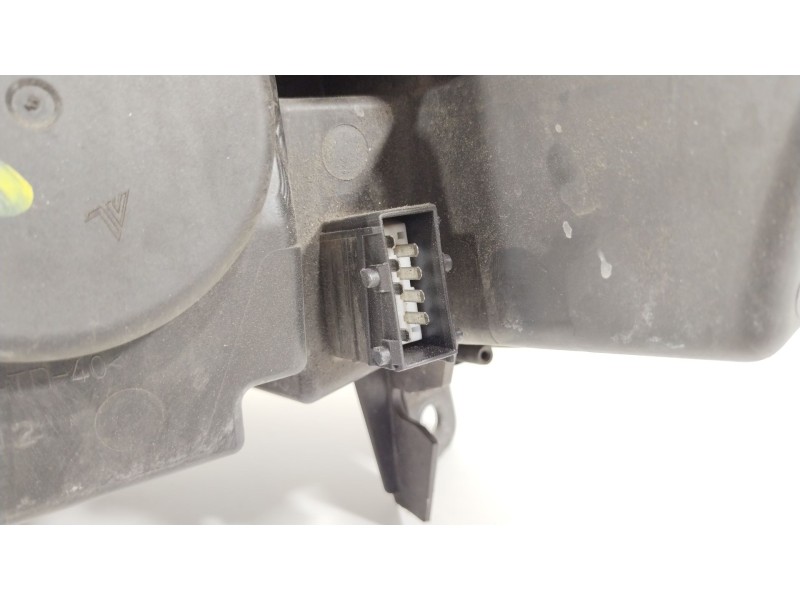 Recambio de faro derecho para peugeot 407 (6d_) 1.6 hdi 110 (6d9hzc, 6d9hyc) referencia OEM IAM 9660235980  0301213202