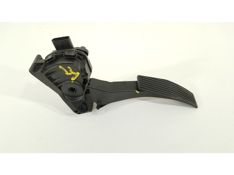 Recambio de potenciometro pedal para opel astra k (b16) 1.6 cdti (68) referencia OEM IAM 13373776  