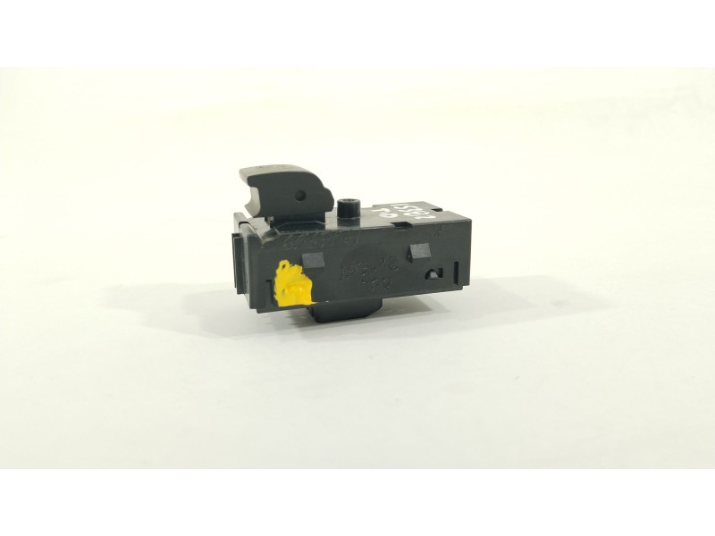 Recambio de mando elevalunas trasero derecho para opel astra k (b16) 1.6 cdti (68) referencia OEM IAM 13408452  