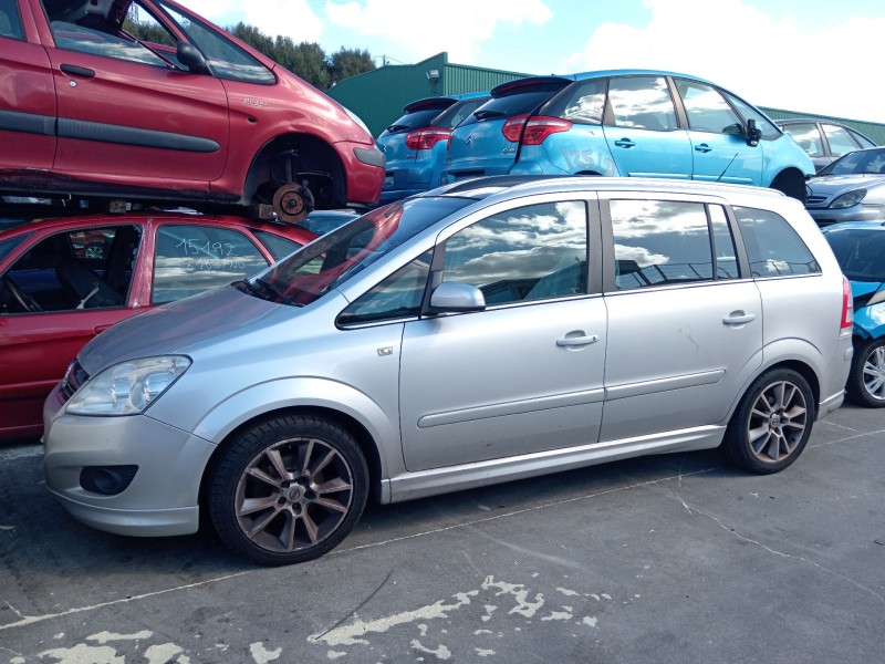 opel zafira / zafira family b (a05) del año 2008