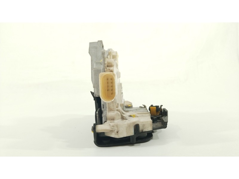 Recambio de cerradura puerta delantera izquierda para audi a3 (8p1) 2.0 tdi 16v referencia OEM IAM 4F1837015  