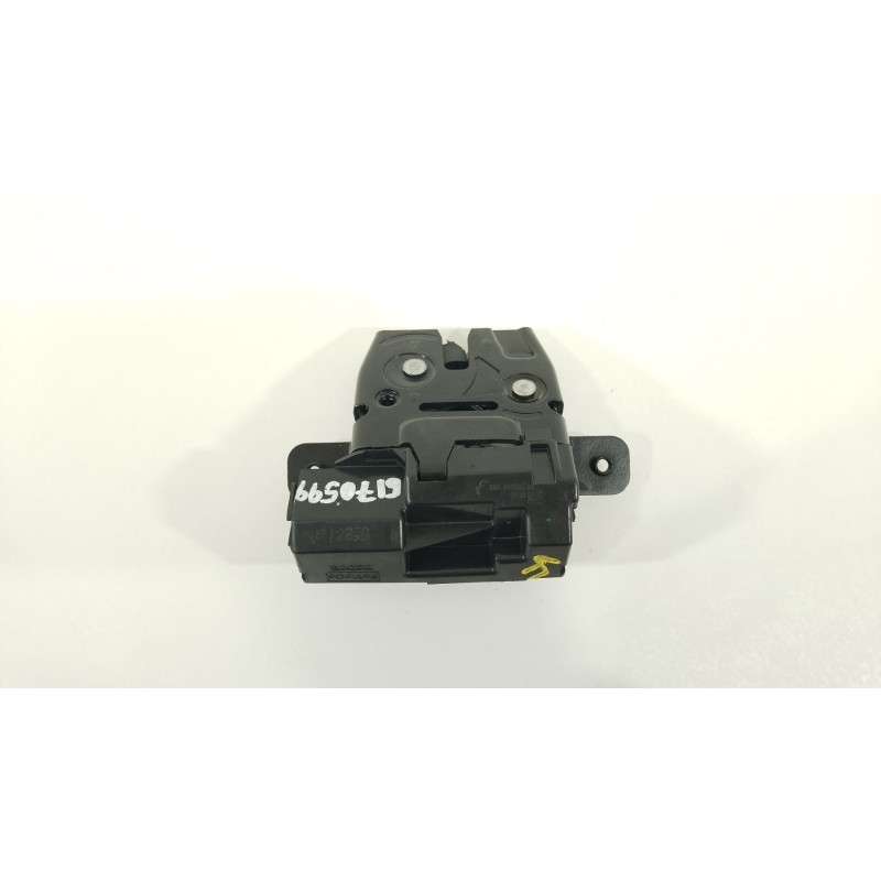 Recambio de cerradura maletero / porton para ford fiesta (cb1) 1.6 tdci cat referencia OEM IAM 8A61A442A66BA  