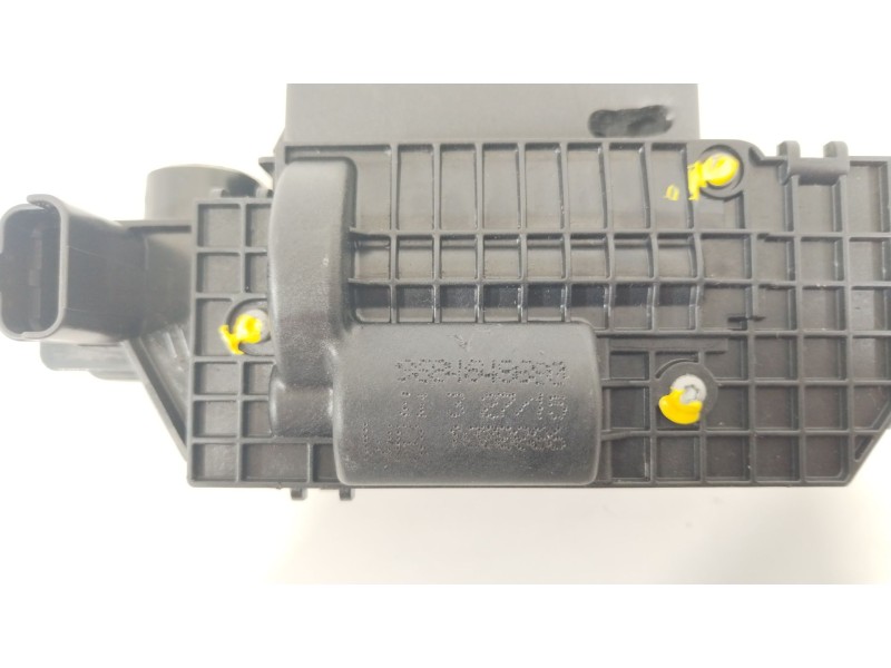 Recambio de cerradura maletero / porton para peugeot 208 i (ca_, cc_) 1.6 referencia OEM IAM 9684649680  9151487499H