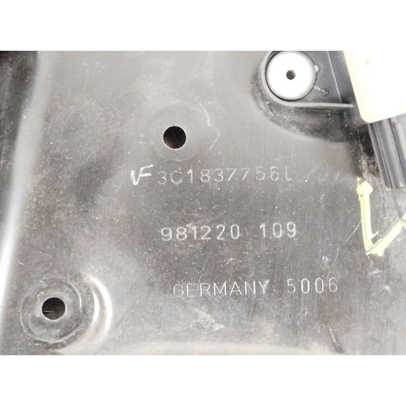 Recambio de elevalunas delantero derecho para volkswagen passat b6 (3c2) 2.0 tdi referencia OEM IAM 3C1837756L 1K0959702AR 1K095