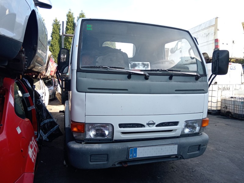 nissan cabstar e (tl_, vl_) del año 2000