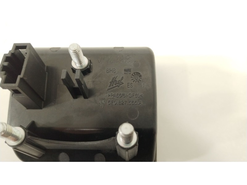 Recambio de maneta exterior porton para seat leon (5f1) 2.0 tdi referencia OEM IAM 5F0827565A  