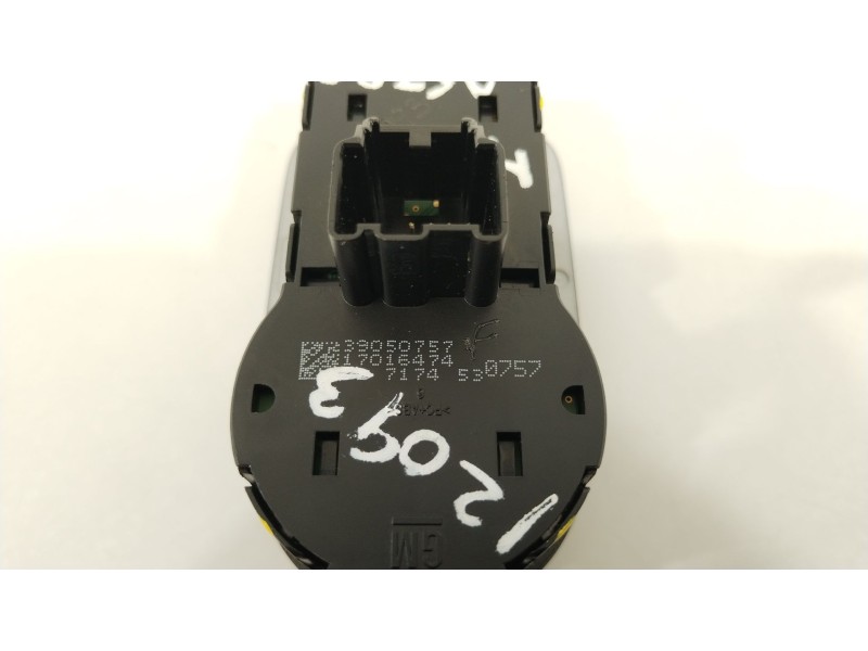 Recambio de mando luces para opel astra k lim. 5türig business referencia OEM IAM 39050757  17016474