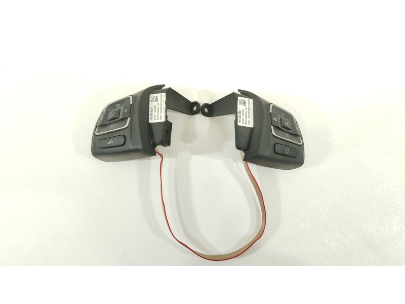 Recambio de mando volante para seat leon (1p1) 1.9 tdi referencia OEM IAM 1P0959537H  1P0959538C