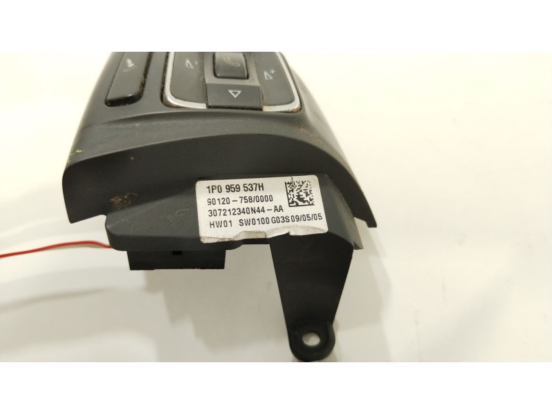 Recambio de mando volante para seat leon (1p1) 1.9 tdi referencia OEM IAM 1P0959537H  1P0959538C