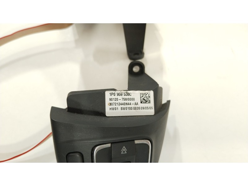 Recambio de mando volante para seat leon (1p1) 1.9 tdi referencia OEM IAM 1P0959537H  1P0959538C