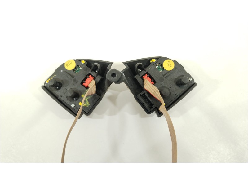 Recambio de mando volante para seat leon (1p1) 1.9 tdi referencia OEM IAM 1P0959537H  1P0959538C