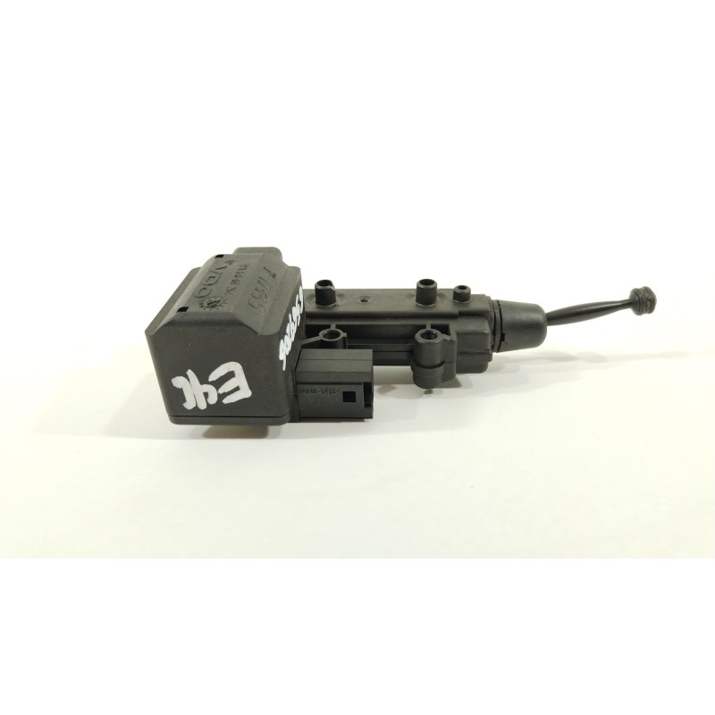 Recambio de motor elevalunas trasero izquierdo para bmw serie 3 coupe (e46) 330 cd referencia OEM IAM 67158238743  