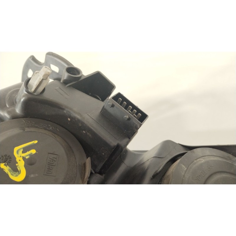 Recambio de faro derecho para peugeot 207 furgoneta/hatchback (wa_, wc_) 1.6 hdi referencia OEM IAM 9649986180  89900871