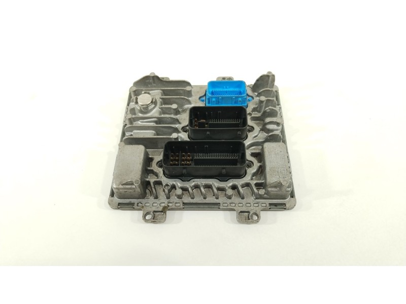 Recambio de centralita motor uce para opel astra k (b16) 1.6 cdti (68) referencia OEM IAM 55496077  