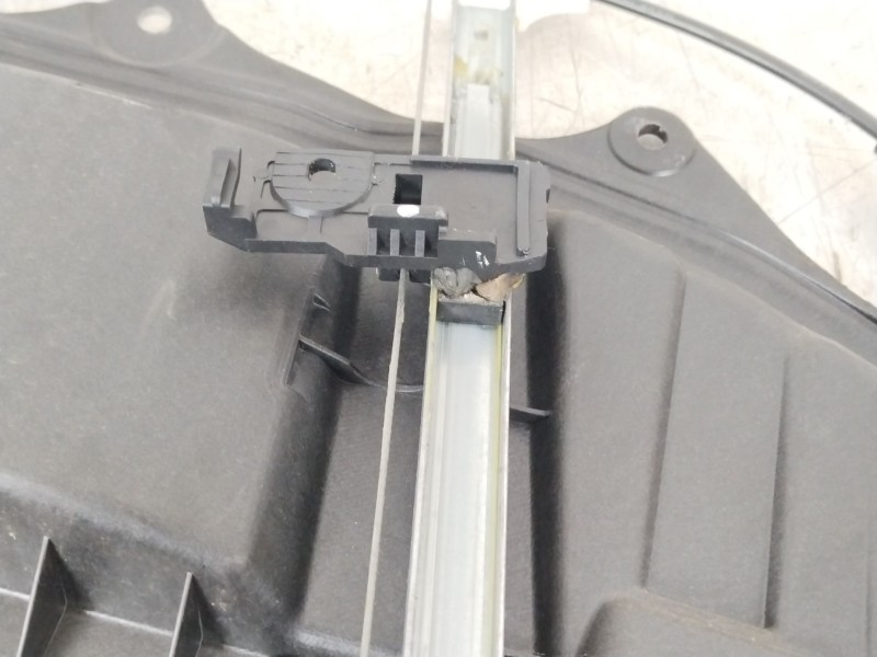 Recambio de elevalunas trasero derecho para mazda cx-7 (er) active referencia OEM IAM EG2172590C GJ6A5958X EG217297X