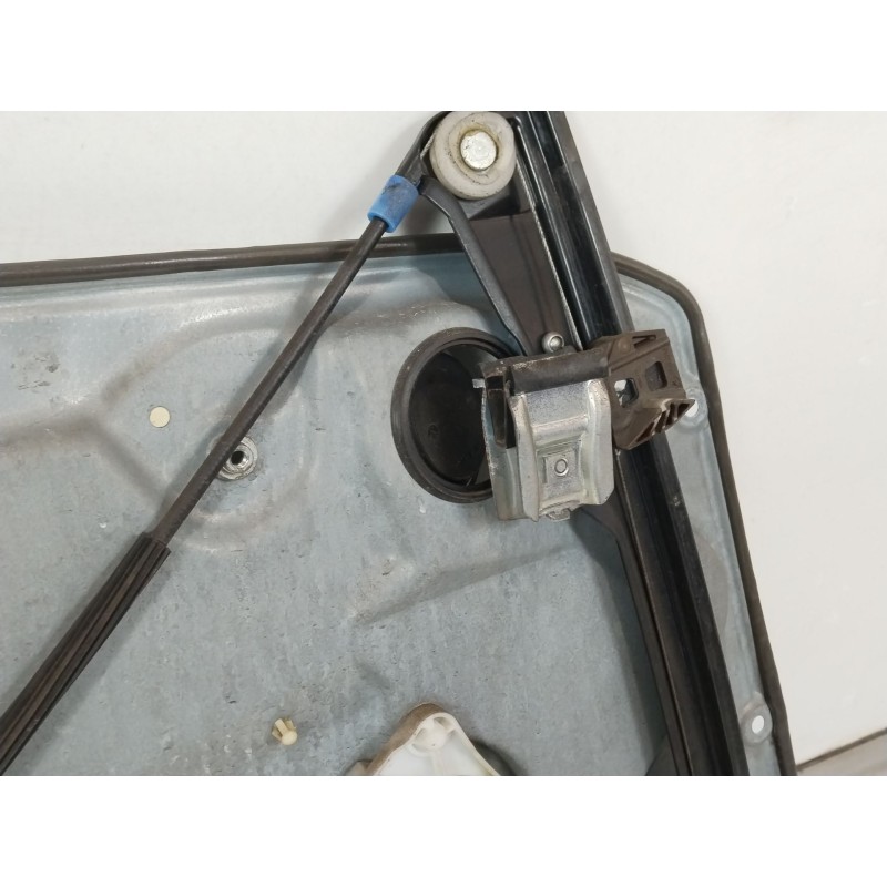 Recambio de elevalunas delantero derecho para seat ibiza iii (6l1) 1.9 tdi referencia OEM IAM 6L3837752CR 6L2959801 6L3837756AC