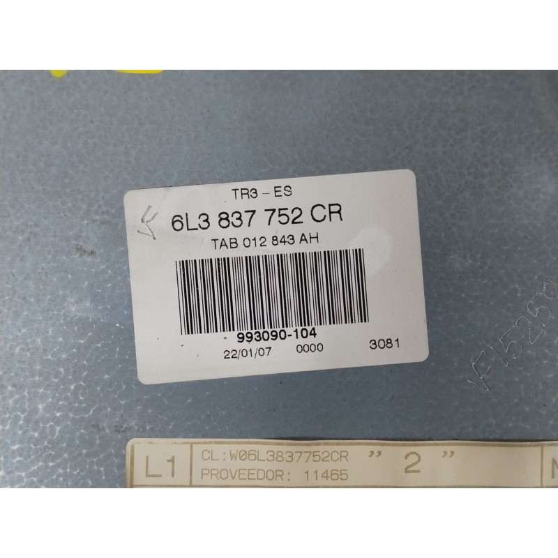 Recambio de elevalunas delantero derecho para seat ibiza iii (6l1) 1.9 tdi referencia OEM IAM 6L3837752CR 6L2959801 6L3837756AC