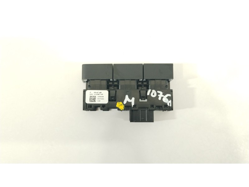 Recambio de mando multifuncion para seat arona (kj7, kjp) 1.6 mpi referencia OEM IAM 6F9927138  