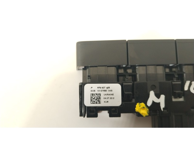 Recambio de mando multifuncion para seat arona (kj7, kjp) 1.6 mpi referencia OEM IAM 6F9927138  