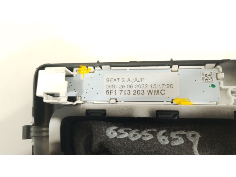 Recambio de pomo palanca cambio para seat arona (kj7, kjp) 1.6 mpi referencia OEM IAM 6F1713203WMC  