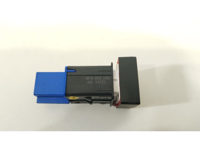 Recambio de warning para seat arona (kj7, kjp) 1.6 mpi referencia OEM IAM 6F0953235  