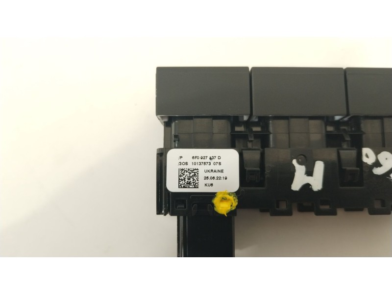 Recambio de interruptor para seat arona (kj7, kjp) 1.6 mpi referencia OEM IAM 6F0927137D  