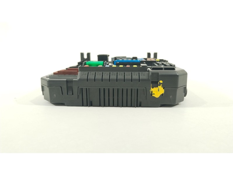 Recambio de caja reles / fusibles para citroën c3 feel referencia OEM IAM 9819851280  