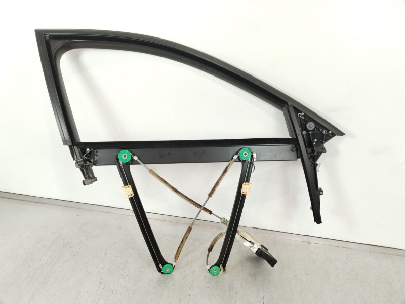 Recambio de elevalunas delantero derecho para seat ibiza ii (6k1) 1.4 i referencia OEM IAM 8P0959802H  6K4837402Q