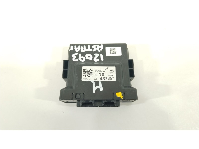 Recambio de modulo electronico para opel astra k lim. 5türig business referencia OEM IAM 13517788  