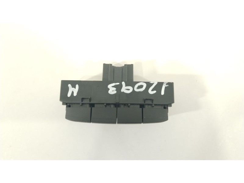 Recambio de mando multifuncion para opel astra k lim. 5türig business referencia OEM IAM 39028745  