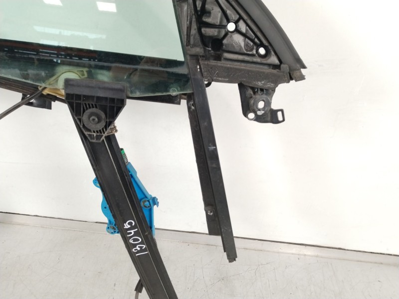 Recambio de elevalunas delantero derecho para audi a4 avant (8e) 2.0 tdi referencia OEM IAM 8E0837461C  