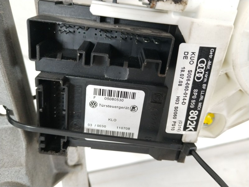 Recambio de elevalunas delantero derecho para audi a3 (8p1) 2.0 tdi 16v referencia OEM IAM 8P0959802K  8P3837462C