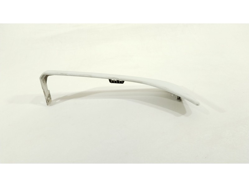 Recambio de moldura para renault maxity 130.35ñ5 referencia OEM IAM 7485134487  75893MB40A