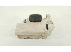 Recambio de deposito limpia para renault maxity 130.35ñ5 referencia OEM IAM 7485145290  