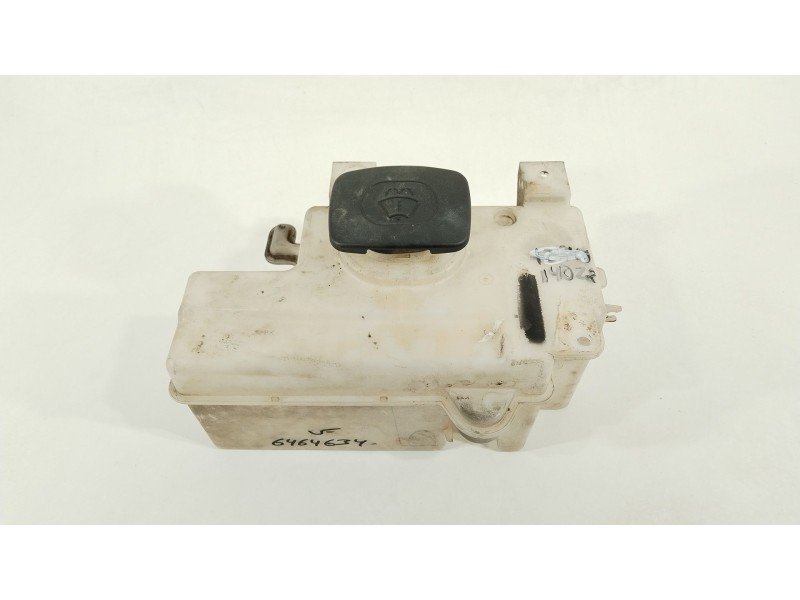 Recambio de deposito limpia para renault maxity 130.35ñ5 referencia OEM IAM 7485145290  