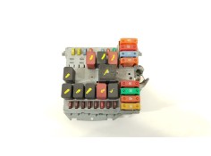 Recambio de caja reles / fusibles para fiat bravo ii (198_) 1.6 d multijet (198axh1b) referencia OEM IAM 51832042  