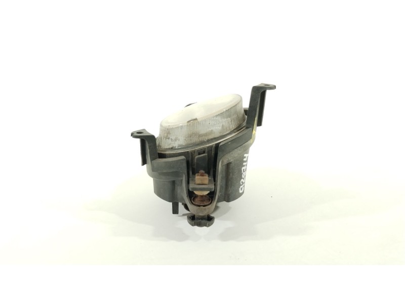 Recambio de faro antiniebla derecho para ssangyong rodius xdi referencia OEM IAM 8320221000  