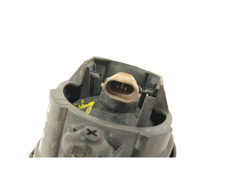 Recambio de faro antiniebla derecho para ssangyong rodius xdi referencia OEM IAM 8320221000  