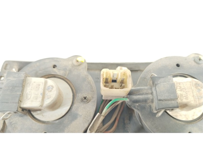 Recambio de piloto trasero izquierdo para » otros... santana 300 referencia OEM IAM 35537  