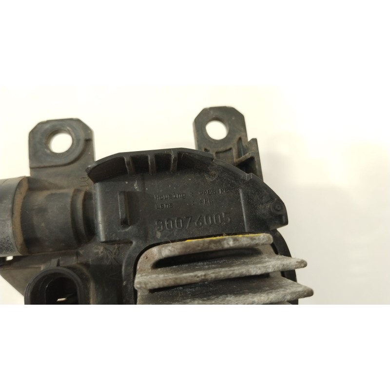 Recambio de faro antiniebla izquierdo para peugeot 508 2.0 blue-hdi fap referencia OEM IAM 9811333380 90076005 89250311