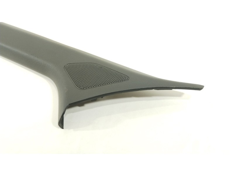 Recambio de moldura para seat arona (kj7, kjp) 1.6 mpi referencia OEM IAM 6F9867233  