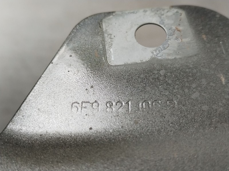 Recambio de aleta delantera derecha para seat arona (kj7, kjp) 1.6 mpi referencia OEM IAM 6F9821106  