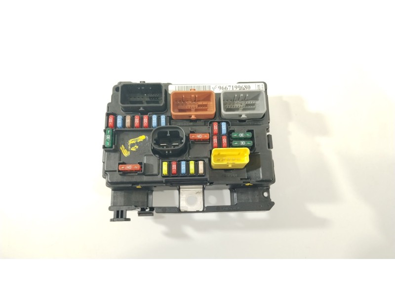 Recambio de caja reles / fusibles para citroën ds3 (sa_) 1.6 hdi 90 referencia OEM IAM 9667199680  BSMR0800