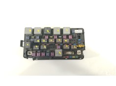 Recambio de caja reles / fusibles para ssangyong actyon i 2.0 xdi referencia OEM IAM 8239031032 06K15D AK6546