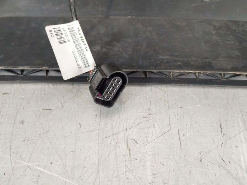 Recambio de paragolpes trasero para seat arona (kj7, kjp) 1.6 mpi referencia OEM IAM 6F9807421  