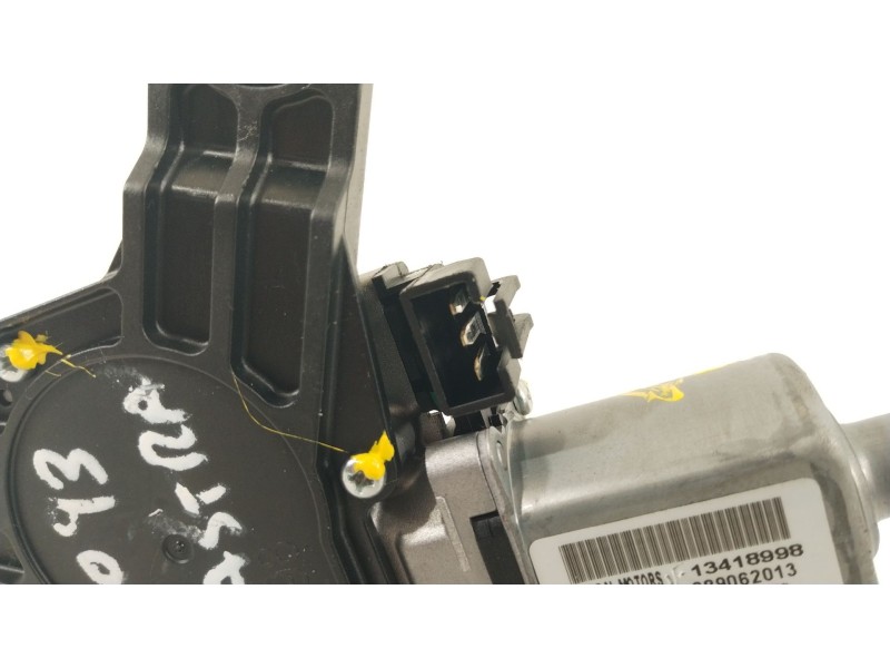 Recambio de motor limpia trasero para opel astra h ber. cosmo referencia OEM IAM 13418998  689062013