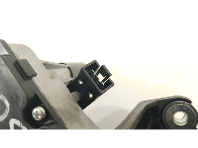 Recambio de motor limpia trasero para opel astra j lim. 1.6 cdti dpf referencia OEM IAM 13395013  