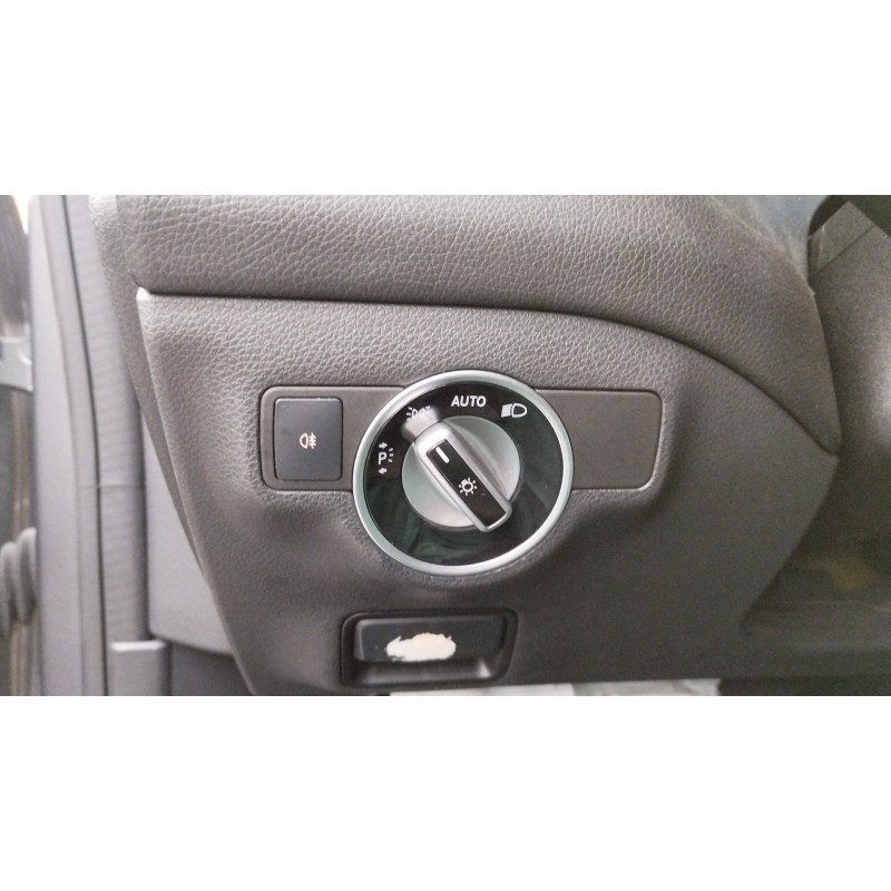 Recambio de mando luces para mercedes-benz clase cla (w117) cla 220 cdi (117.303) referencia OEM IAM A2129050551  