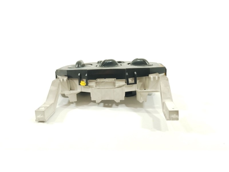 Recambio de mando calefaccion / aire acondicionado para nissan primastar furgoneta (x83) 2.0 dci 115 referencia OEM IAM 82000046